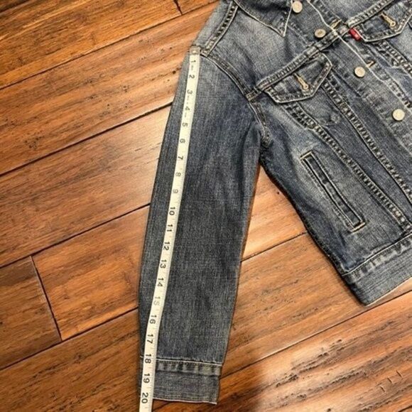 Levi's Ladies Trucker Denim Jacket Size Small - Picture 6 of 6